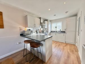 Photo 18- click for photo gallery